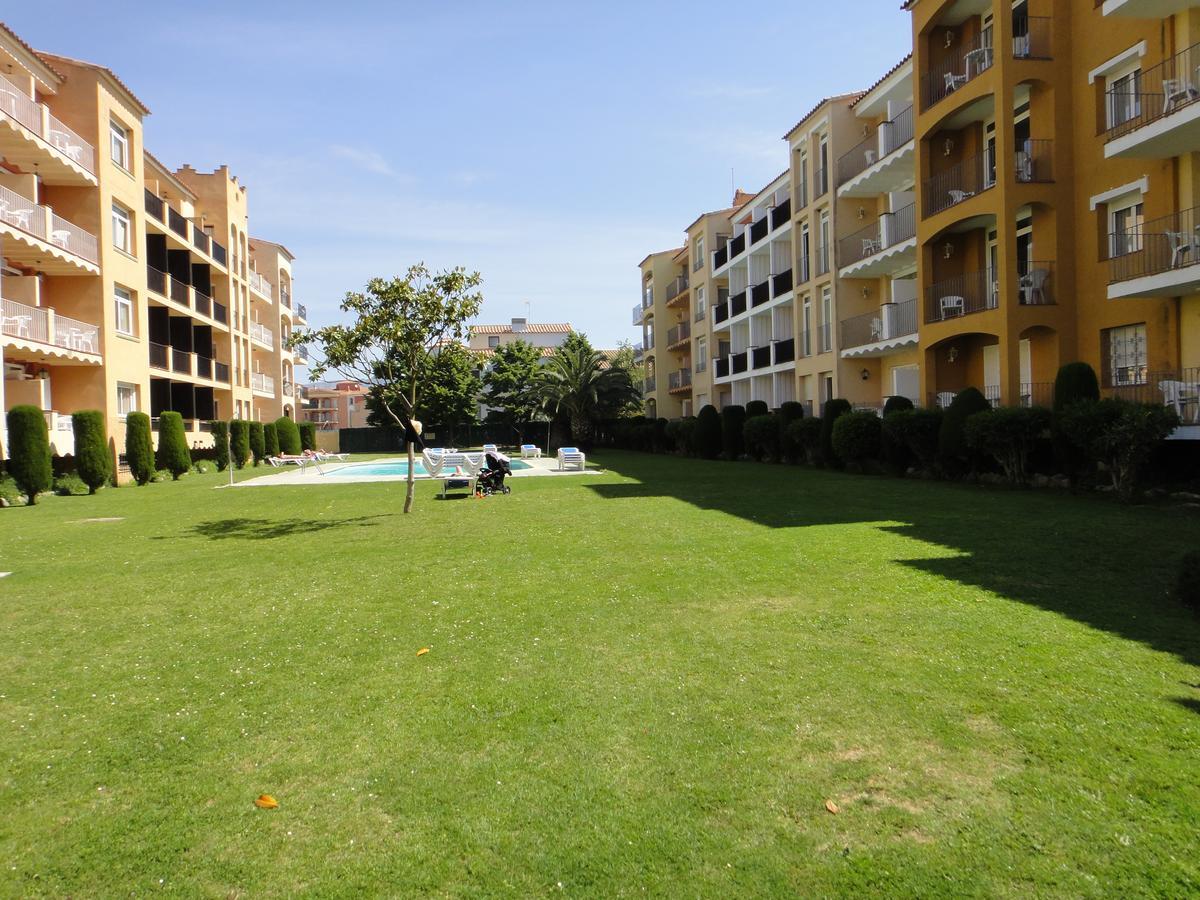 Bertur Gran Reserva Comte Empuries Empuriabrava Εξωτερικό φωτογραφία